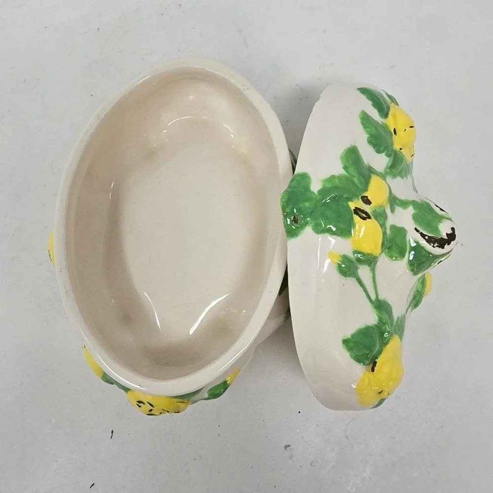 Vtg ceramic footed trinket dish w/lid yellow green‎ roses floral cottagecore
